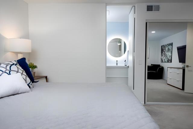 71 Westlake Circle, Palm Springs CA: https://media.crmls.org/mediaz/93da43fe-9fd5-4b5c-9257-7fc300699a07.jpg