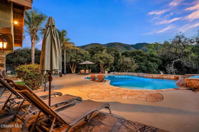 1826 Crystal View Circle, Newbury Park CA: https://media.crmls.org/mediaz/93dae05b-fc55-4604-bafa-0a716c3ace28.jpg