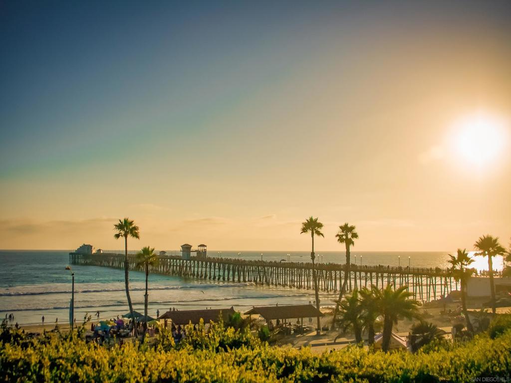 https://media.crmls.org/mediaz/93db7c92-b679-4965-85e6-13b3eace9b05.jpg?preset=X-Large