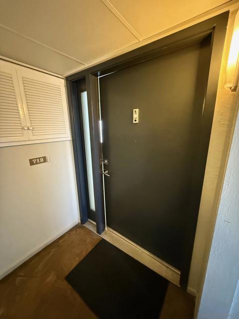 Image 5 of 38 For 4767 Ocean Blvd  712