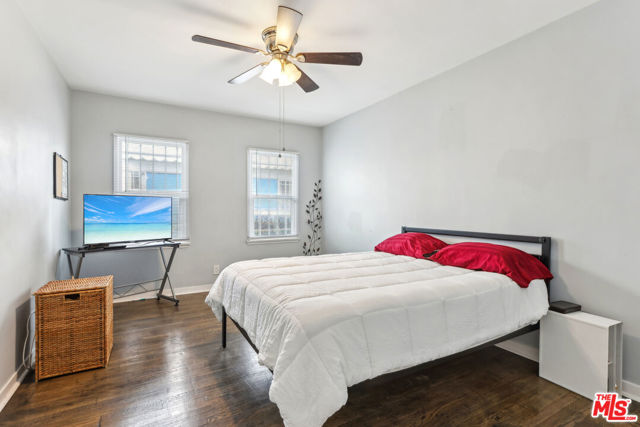 1617 S Highland Avenue, Los Angeles CA: https://media.crmls.org/mediaz/93dee1dd-c2ad-4d4c-b1a7-4ff203ff9ce6.jpg