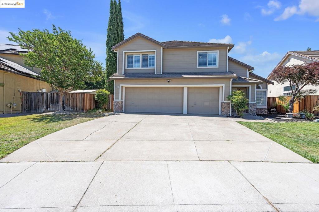 920 WOODSONG