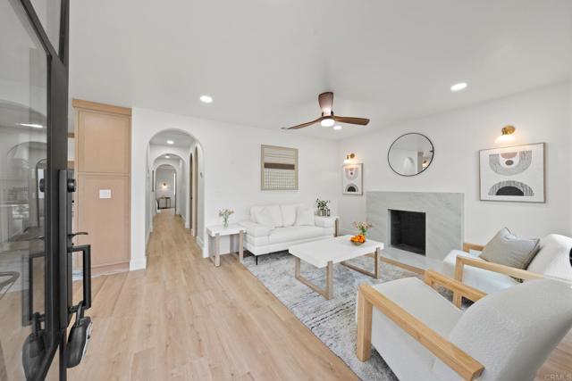 3561 Arizona St, San Diego CA: https://media.crmls.org/mediaz/93e259f0-f4fb-400a-85e7-c97abca0808e.jpg