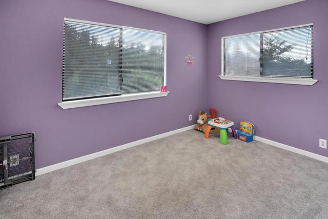 Image 20 of 30 For 390 Seely Avenue
