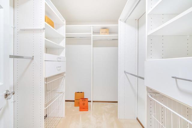 6022 Slopeview Court, Castro Valley CA: https://media.crmls.org/mediaz/93e325a2-6bb3-4866-b894-4139983b0ccf.jpg