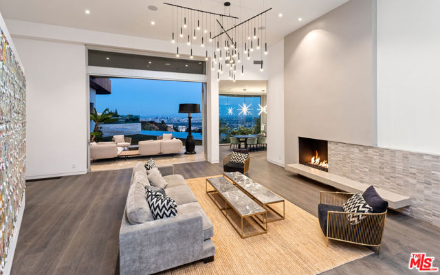 Drew Fenton | 9305 Nightingale Drive Los Angeles CA | MLS: 7240240