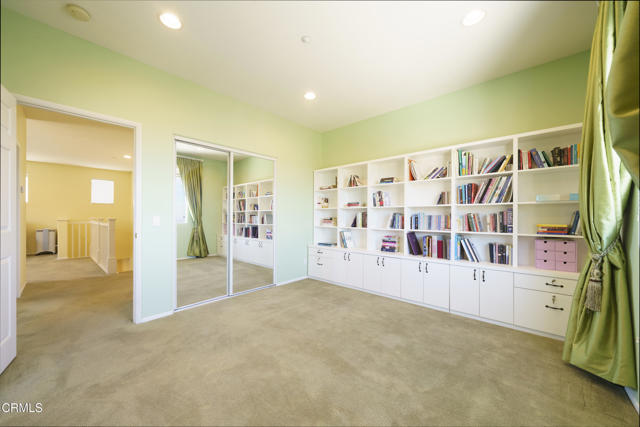 Detail Gallery Image 37 of 52 For 11071 N Tamberly Ln, Los Angeles,  CA 91042 - 4 Beds | 3 Baths