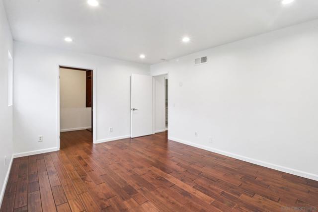 13080 Camino Del Valle, Poway CA: https://media.crmls.org/mediaz/93e50360-4a9f-4a04-9755-1efd19ee2916.jpg