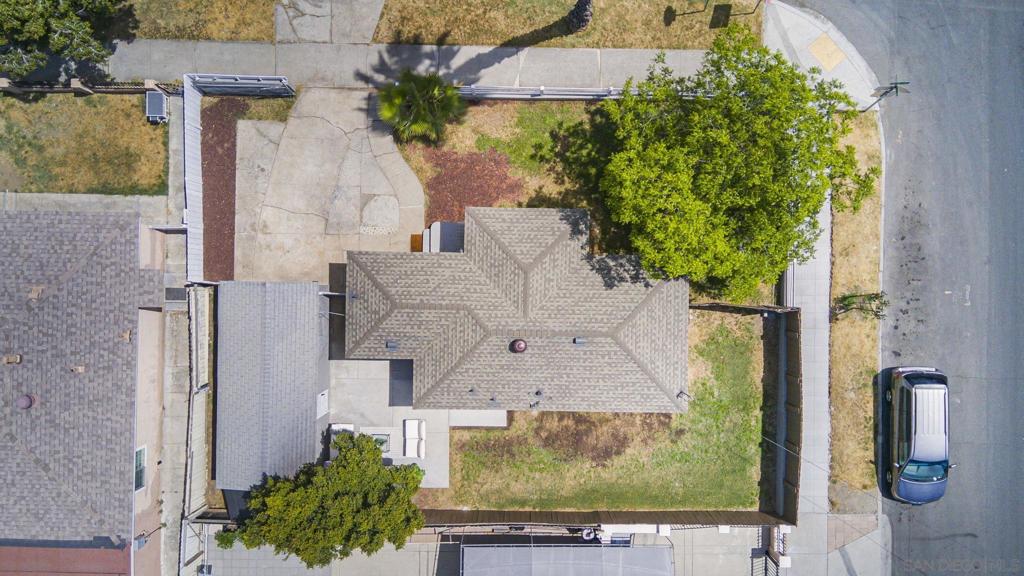 3604 43rd St - photo 3