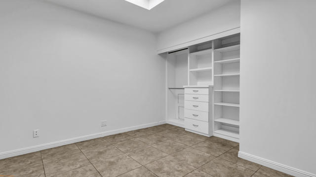 1000 Saint Thomas Circle, Palm Springs, CA 92264