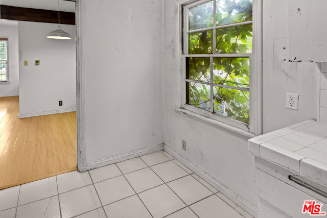 5718 Eveward Road, Culver City CA: https://media.crmls.org/mediaz/93e6b348-a92a-4d15-b656-03d2ddee9d7a.jpg