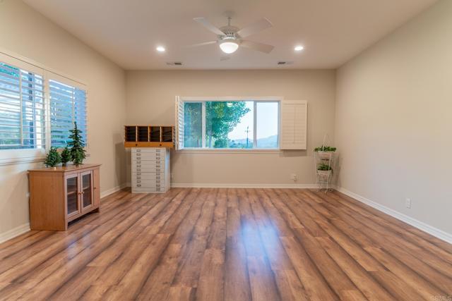 30646 Red Hawk Road, Valley Center CA: https://media.crmls.org/mediaz/93e6f404-7b64-461f-a354-3b46b7542133.jpg