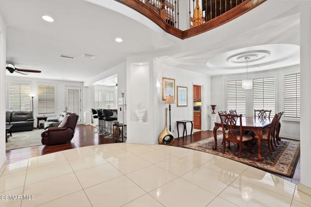 20253 ViA Galileo, Porter Ranch CA: https://media.crmls.org/mediaz/93e7908d-fadb-4d55-bc89-ca7c61384293.jpg