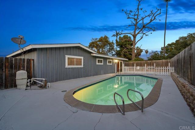 Image 36 of 49 For 8123 Palm Street