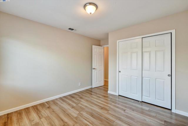37659 Granville Dr, Fremont CA: https://media.crmls.org/mediaz/93e943dc-3109-4ef5-ba02-e932acbb54b9.jpg