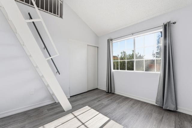 8753 Spring Canyon Drive, Spring Valley CA: https://media.crmls.org/mediaz/93ea5a9f-6a6d-499f-bc2a-5d8739f41333.jpg