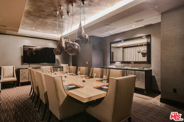 900 W Olympic Boulevard, Los Angeles CA: https://media.crmls.org/mediaz/93eb78c9-482a-4463-a49b-678d06557b03.jpg