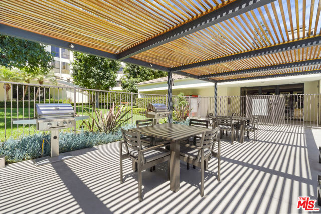 2102 Century Park Lane, Los Angeles CA: https://media.crmls.org/mediaz/93ebbb8e-7f49-4981-b1f1-a236de3a2119.jpg