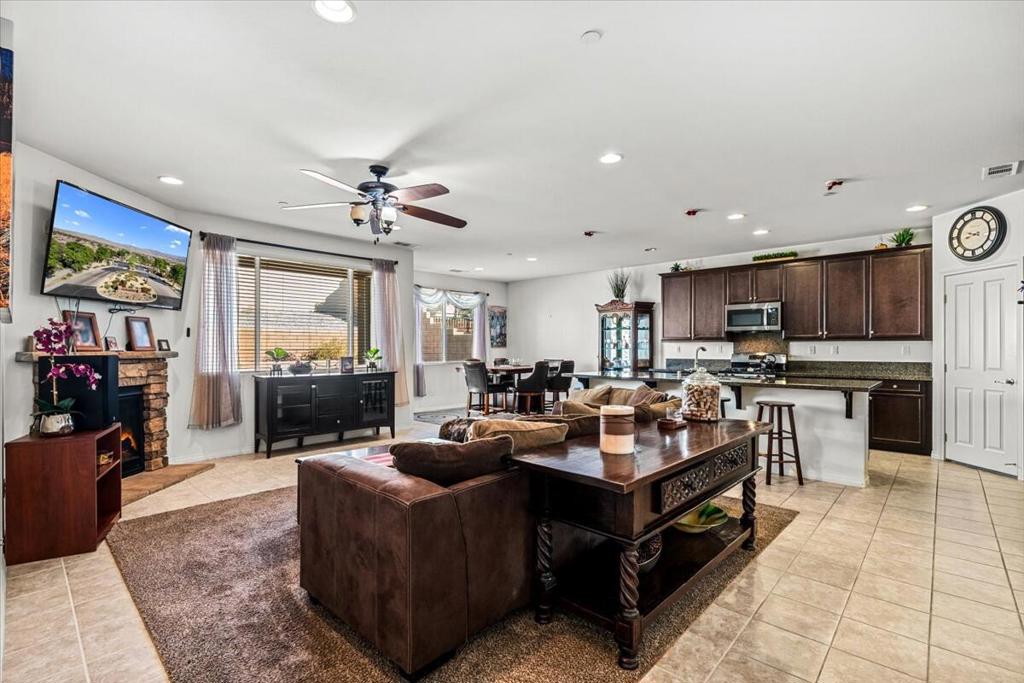 MLS #219138329DA image #6