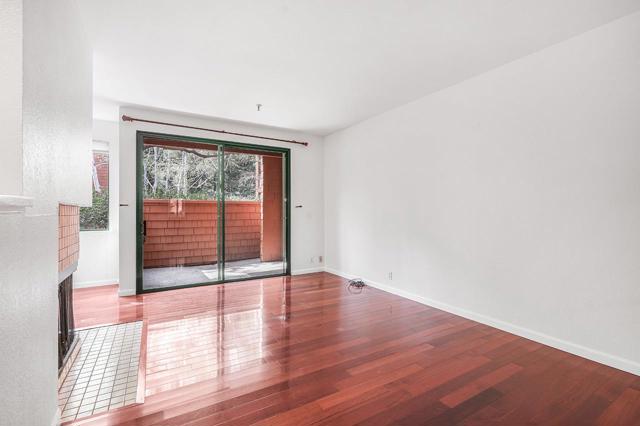 4250 El Camino Real, Palo Alto CA: https://media.crmls.org/mediaz/93ee8326-caa3-441e-ab31-ab4ef564d37f.jpg