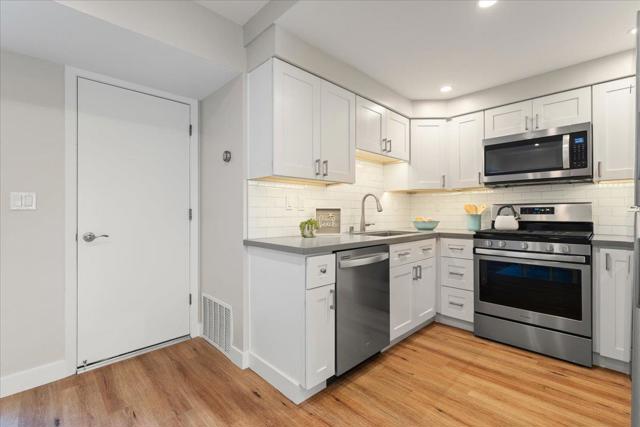 4239 Sea Pines Court, Capitola CA: https://media.crmls.org/mediaz/93eeb286-6de2-41ac-88e6-a26a2846ef79.jpg