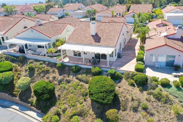 1523 Camino Linda Drive, San Marcos CA: https://media.crmls.org/mediaz/93ef3b94-7840-45e7-981b-47b68fb43925.jpg