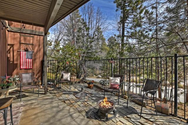 Detail Gallery Image 39 of 64 For 966 Willow Creek Rd #36,  Lake Arrowhead,  CA 92352 - 3 Beds | 2/1 Baths