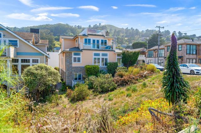 1207 Danmann Avenue, Pacifica CA: https://media.crmls.org/mediaz/93efcc84-e7d0-4780-a0de-2b7e219d38ac.jpg