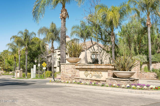 24145 Del Monte Drive, Valencia CA: https://media.crmls.org/mediaz/93f0abaf-d2e3-43a6-bedc-a8c252dc0198.jpg