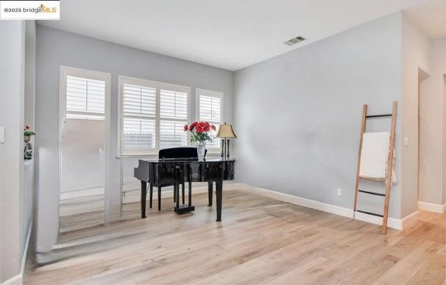 1771 Wilde Dr, Discovery Bay CA: https://media.crmls.org/mediaz/93f1c08a-9c22-4463-9114-089b4c9b2ca3.jpg