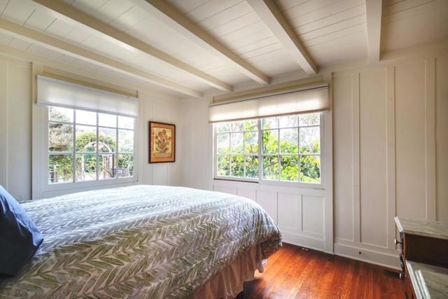 2381 San Antonio Avenue, Carmel CA: https://media.crmls.org/mediaz/93f1fb8b-412e-44c1-a6c6-478fed1de4e3.jpg