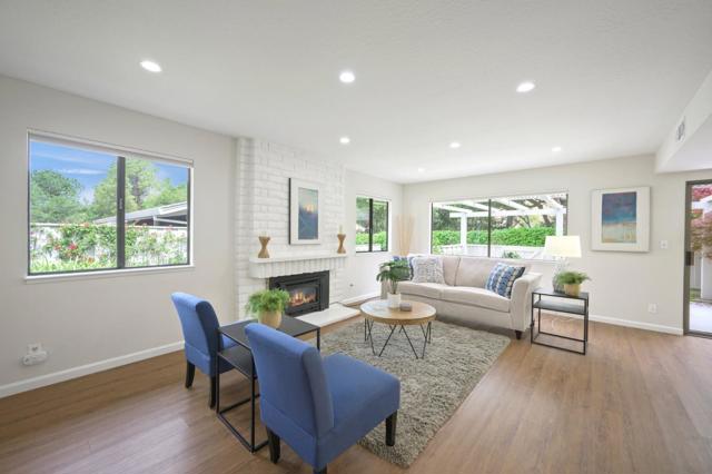5201 Cribari-Hills, San Jose CA: https://media.crmls.org/mediaz/93f23ba4-3eb2-47a8-b53f-af6bc5ab07be.jpg