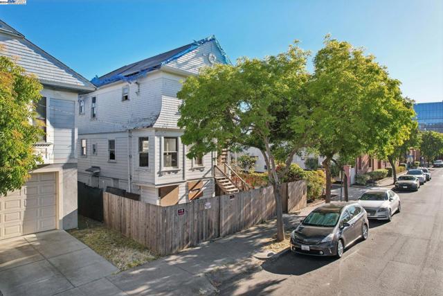Image 36 of 48 For 1291 55th St