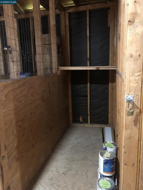 1411 Marchbanks Dr, Walnut Creek CA: https://media.crmls.org/mediaz/93f521bf-e893-4011-bdc2-001dc856b74e.jpg