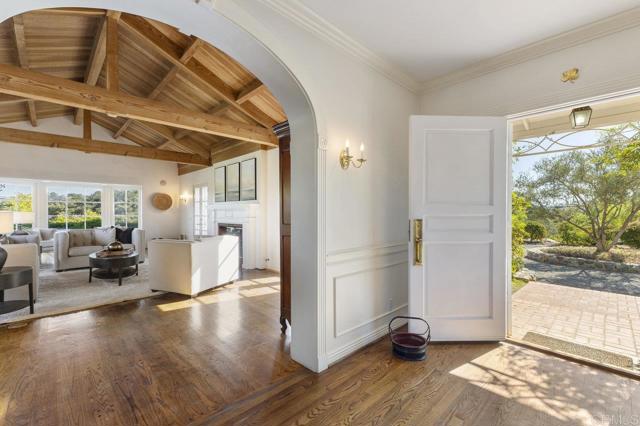 Image 13 of 55 For 31123 Manzanita Crest Road