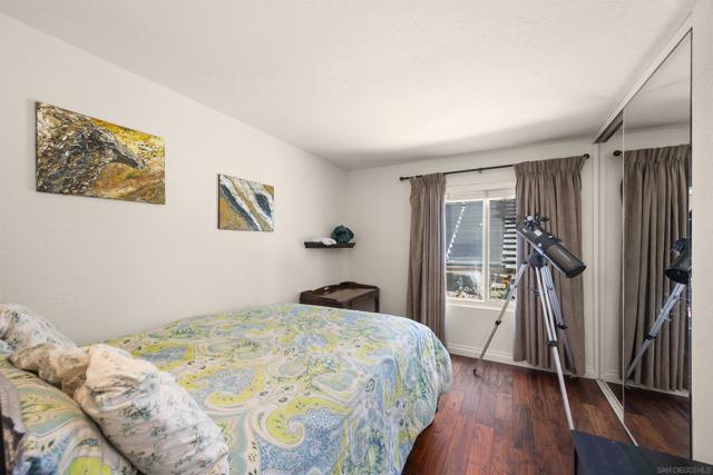 1510 2 Orangeview Dr,  CA: https://media.crmls.org/mediaz/93f57b00-5efe-4e2f-9d59-c8cb96227d22.jpg