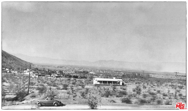 148 W Camino Descanso, Palm Springs, CA 92264