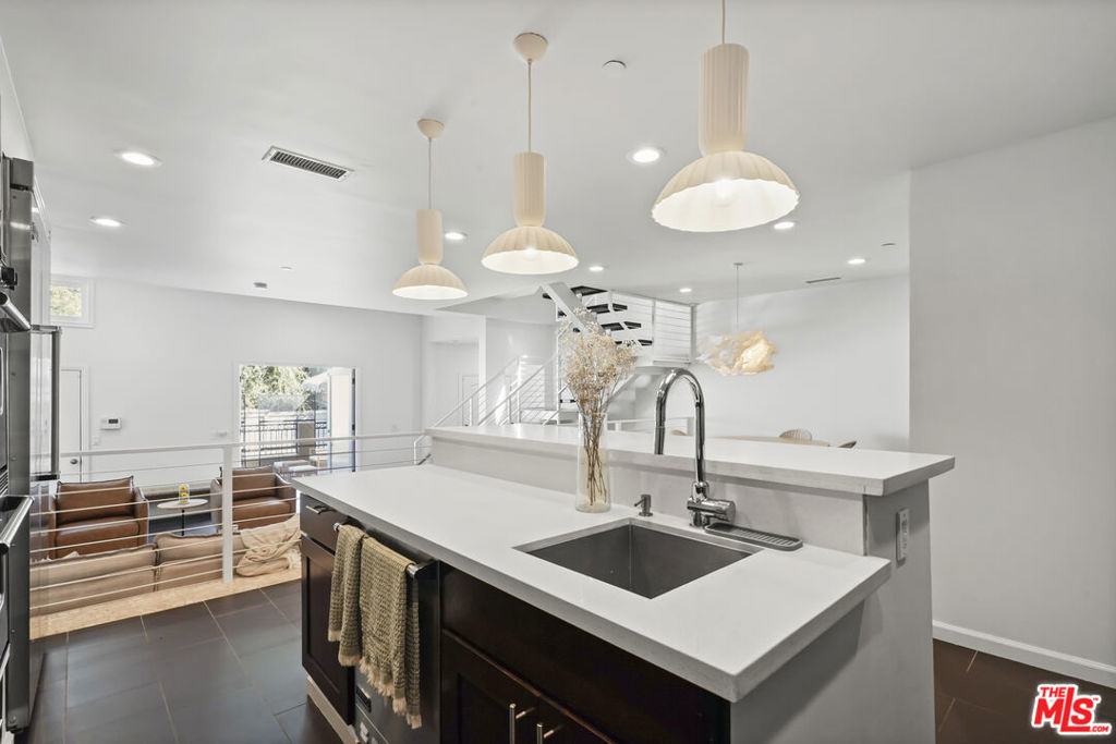 MLS #25604327 image #12