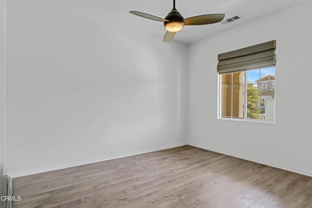 665 Tiber River Way, Oxnard CA: https://media.crmls.org/mediaz/93f91732-b012-48ce-ab12-7c40bb1e7988.jpg