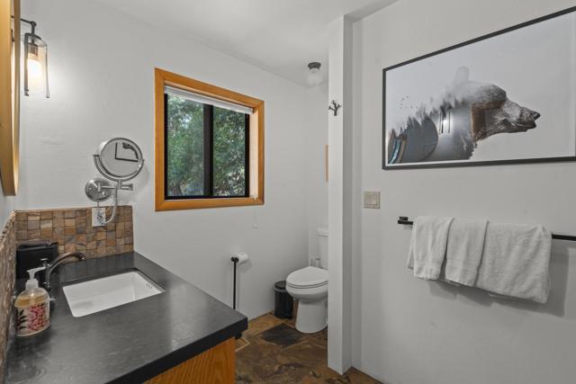 24747 Fern Valley Road, Idyllwild CA: https://media.crmls.org/mediaz/93f99ca6-3c22-4dac-8f8a-bf37b9f322a0.jpg