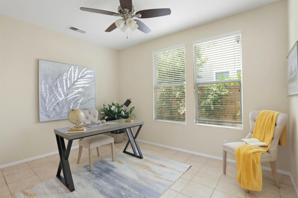 MLS #250032251SD img 6