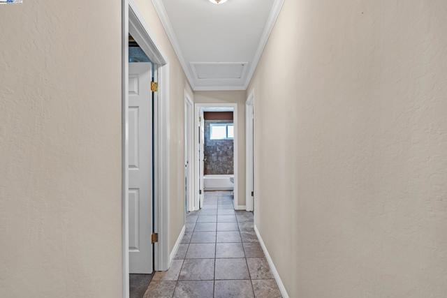 2611 Quail Ct., Union City CA: https://media.crmls.org/mediaz/93fb33ab-a6f2-4ada-a64c-bf3eaea4f37f.jpg