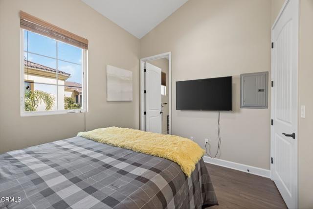 130 N Garden Street, Ventura CA: https://media.crmls.org/mediaz/93fc298f-6e25-4f19-9d7f-7ac92b7365a0.jpg