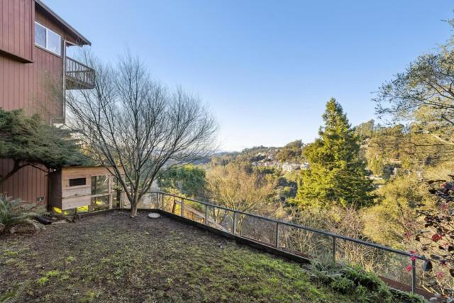 58 Villanova Drive, Oakland CA: https://media.crmls.org/mediaz/93fc86eb-3ad4-4dd5-a3b4-6c352bd4d899.jpg