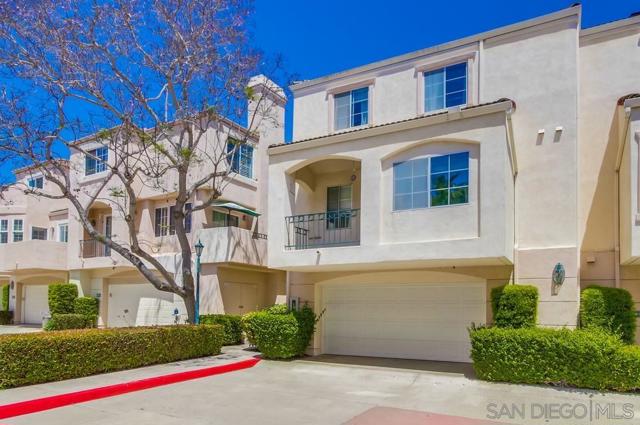 5159 Renaissance Ave, San Diego CA: https://media.crmls.org/mediaz/93fcca92-9884-4059-8b14-3924e6f4d02c.jpg