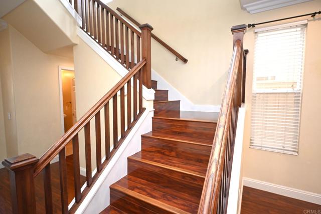 Detail Gallery Image 12 of 26 For 2825 W Canyon Ave, San Diego,  CA 92123 - 3 Beds | 2/1 Baths
