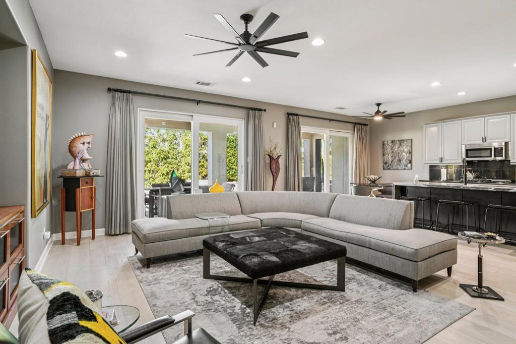 MLS #219137730DA image #8