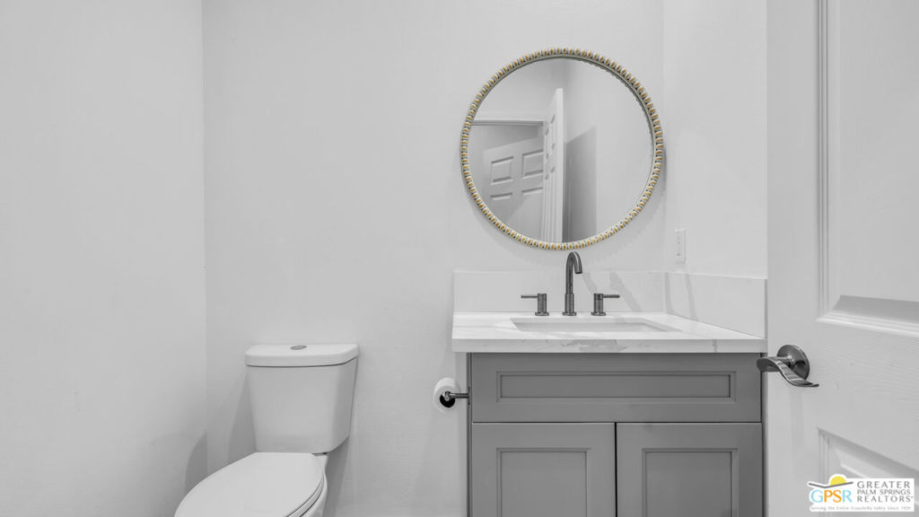 https://media.crmls.org/mediaz/93fda086-41ee-4863-9097-249acda6436d.jpg?preset=X-Large