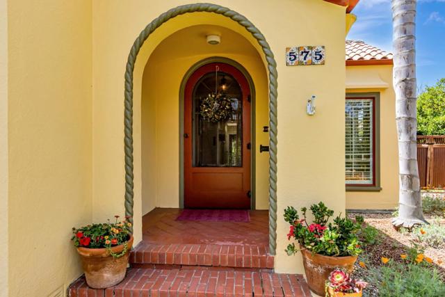 575 S 14th Street, San Jose CA: https://media.crmls.org/mediaz/93fdf71a-1b97-4f29-850a-881a0b714e6e.jpg