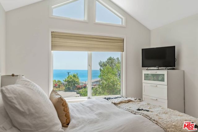 Drew Fenton | 99 Paradise Cove Road Malibu CA | MLS: 7290100